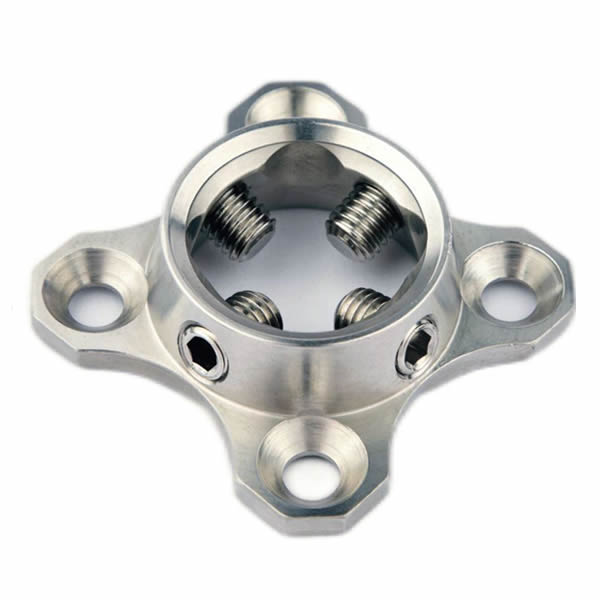 4M22 ADAPTADOR SOCKET DE 4 ORIFICIOS HEMBRA